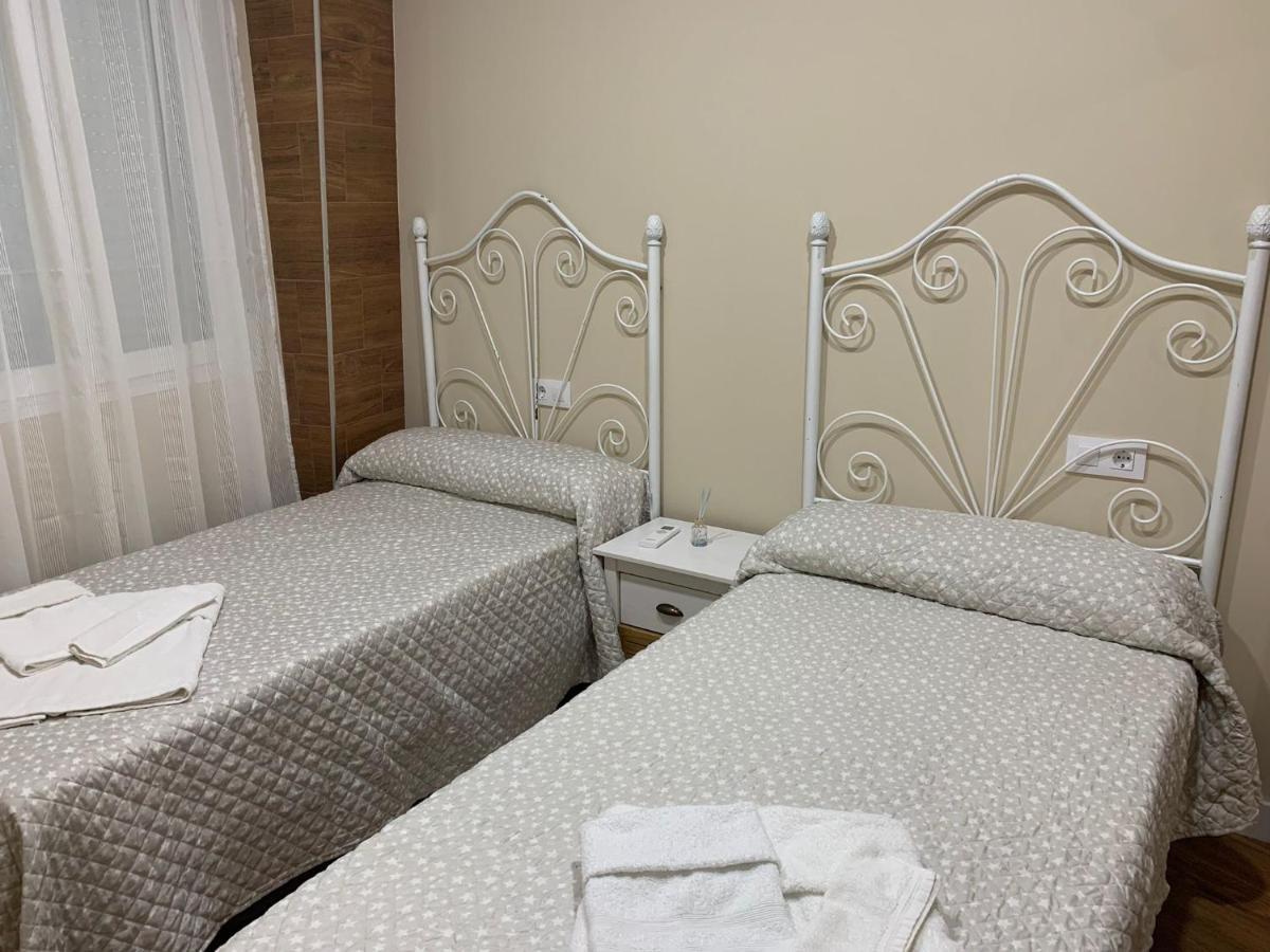 Apartamentos La Union Arroyo de la Luz Екстериор снимка