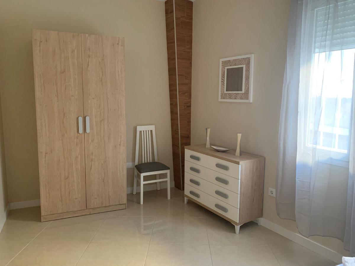 Apartamentos La Union Arroyo de la Luz Екстериор снимка